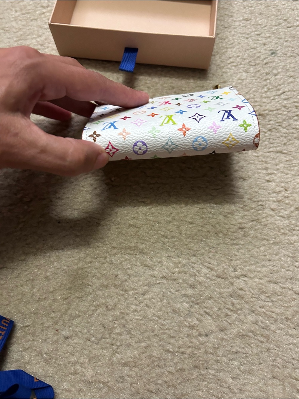 AUTHENTIC NWOT LOUIS VUITTON MURAKAMI LISA wallet. - Picture 13 of 16